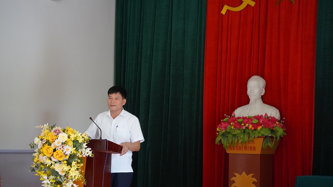 trao quà cho trẻ em khuyết tật trao quà cho trẻ em khuyết tật